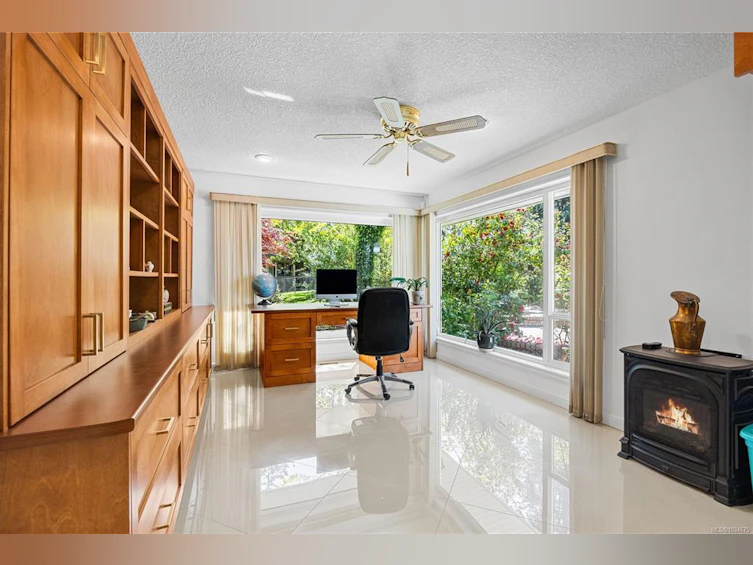 2315 Departure Bay Road, Nanaimo, BC, V9S 3V9 - 90