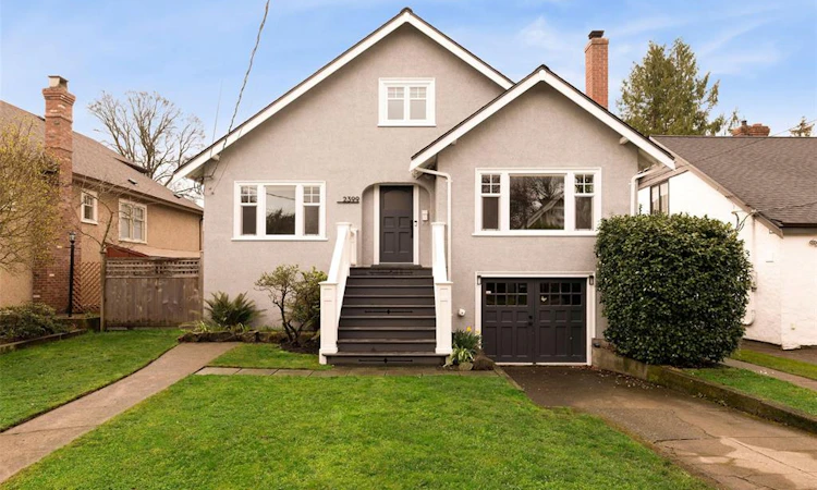 2399 Dalhousie Street