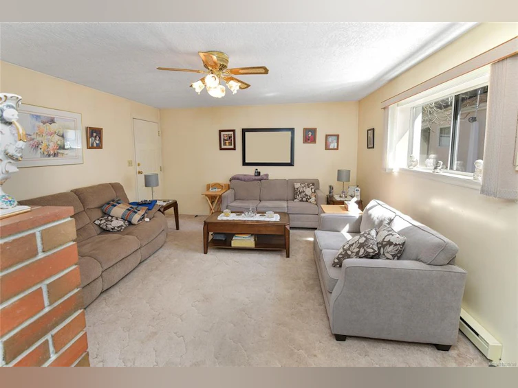 1701 Stanley Avenue, Victoria, BC, V8R 3X1 - 11