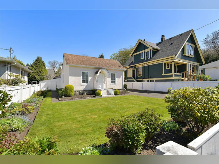 1701 Stanley Avenue, Victoria, BC, V8R 3X1 - 33