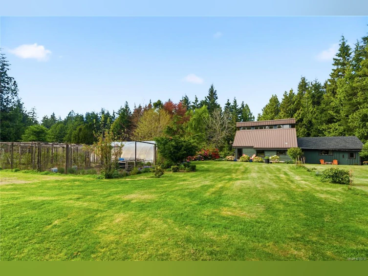 1420 Smithdale Road, Ucluelet, BC, V0R 3A0 - 35