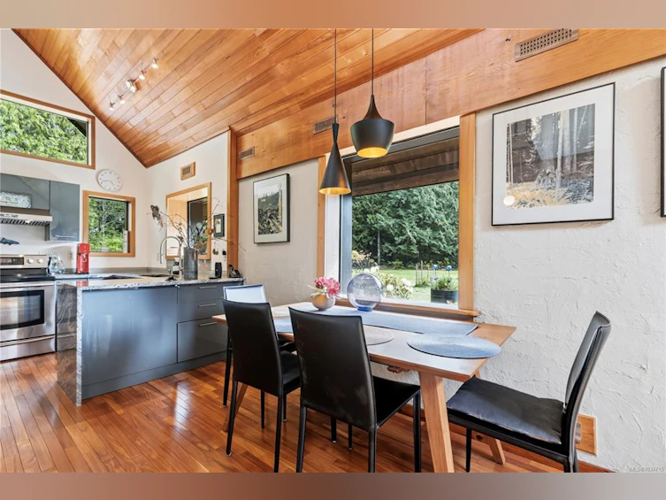 1420 Smithdale Road, Ucluelet, BC, V0R 3A0 - 19