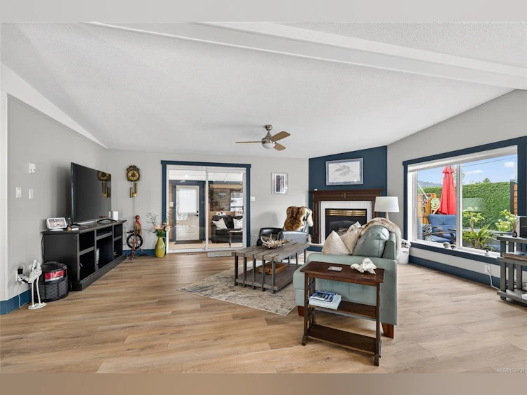 42-450 E Stanford Avenue, Parksville, BC, V9P 2S8 - 4