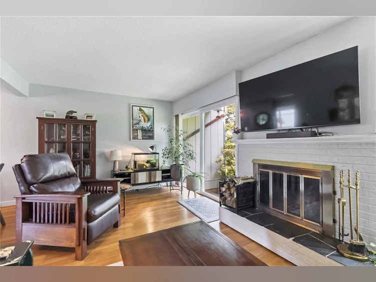 44-3987 Gordon Head Road, Saanich, BC, V8N 3X5 - 5