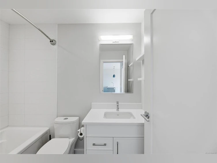 303-1515 Redfern Street, Victoria, BC, V8R 4X3 - 15