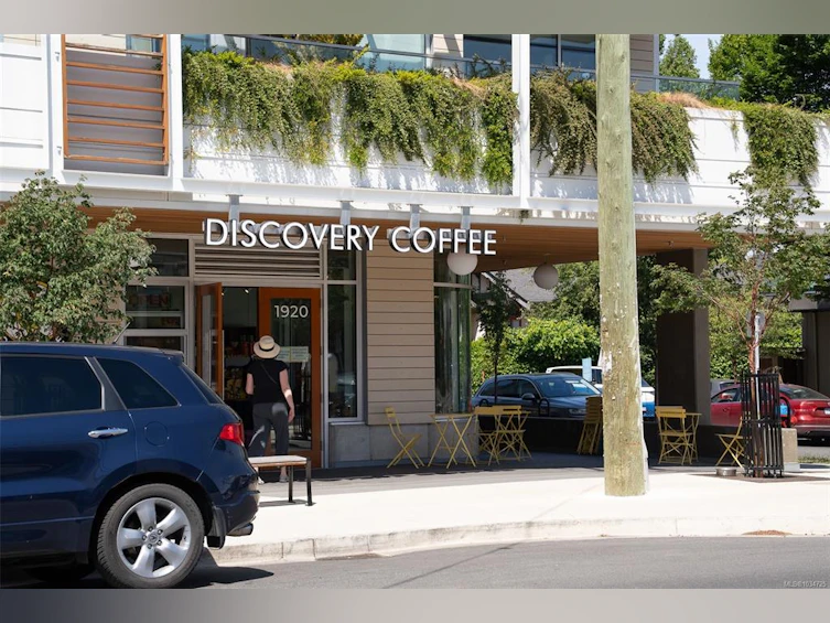 303-1515 Redfern Street, Victoria, BC, V8R 4X3 - 20