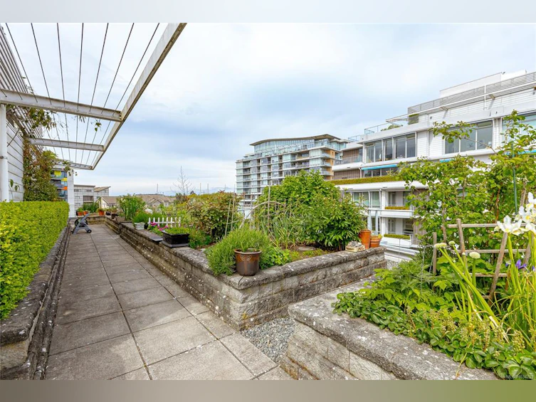 406-391 Tyee Road, Victoria, BC, V9A 0A9 - 32