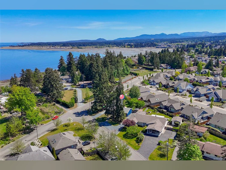 610 Chinook Avenue, Parksville, BC, V9P 1A5
