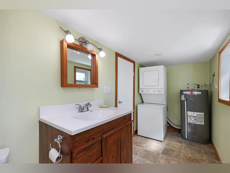 608 11th Street, Courtenay, BC, V9N 1T1 - 19