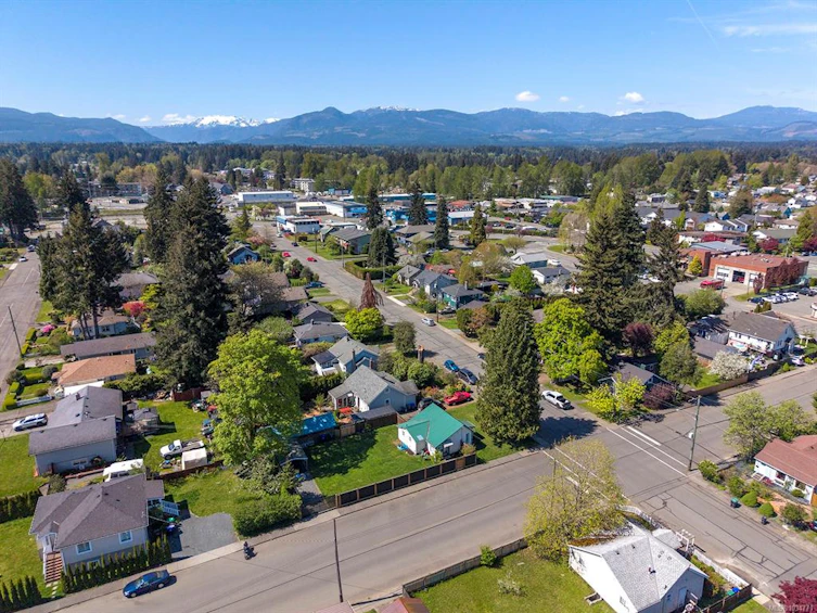 608 11th Street, Courtenay, BC, V9N 1T1 - 6
