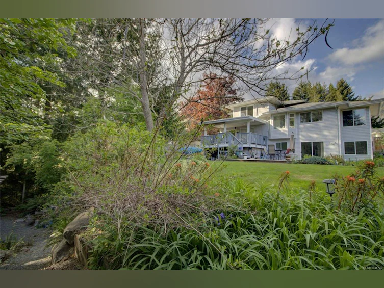 414 Donner Drive, Gold River, BC, V0P 1G0 - 32