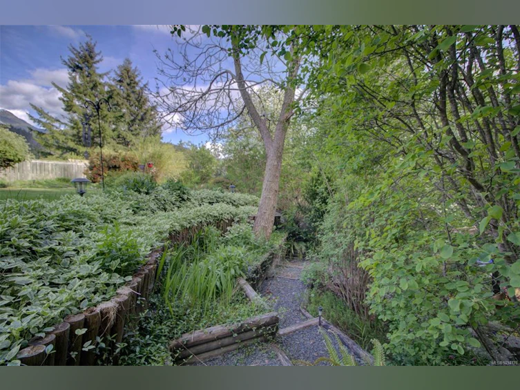 414 Donner Drive, Gold River, BC, V0P 1G0 - 36