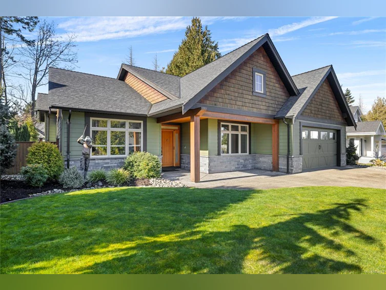 628 Nassau Crescent, Qualicum Beach, BC, V9K 1C4 - 2