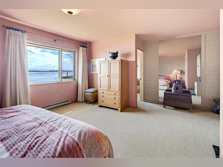 3035 Mcanally Road, Saanich, BC, V8N 1T3 - 64