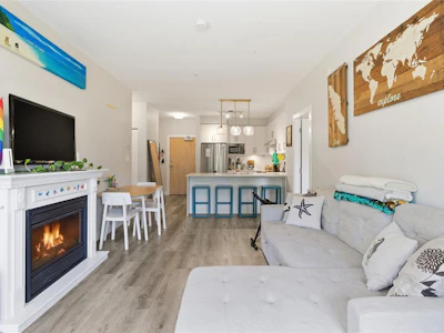 308-20 Barsby Avenue - 4