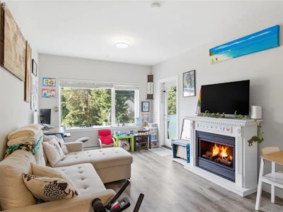 308-20 Barsby Avenue - 3