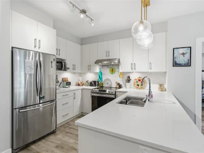 308-20 Barsby Avenue - 5