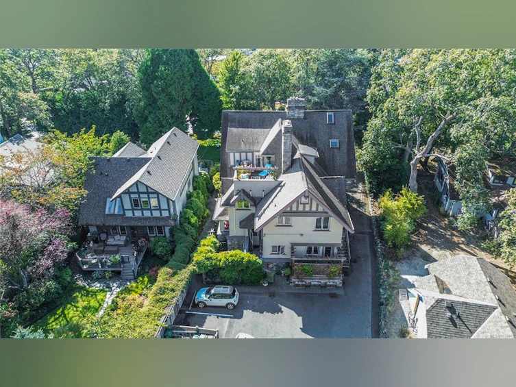 F-349 Foul Bay Road, Victoria, BC, V8S 4G6 - 28