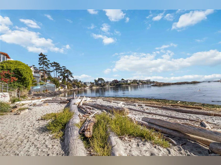 F-349 Foul Bay Road, Victoria, BC, V8S 4G6 - 34