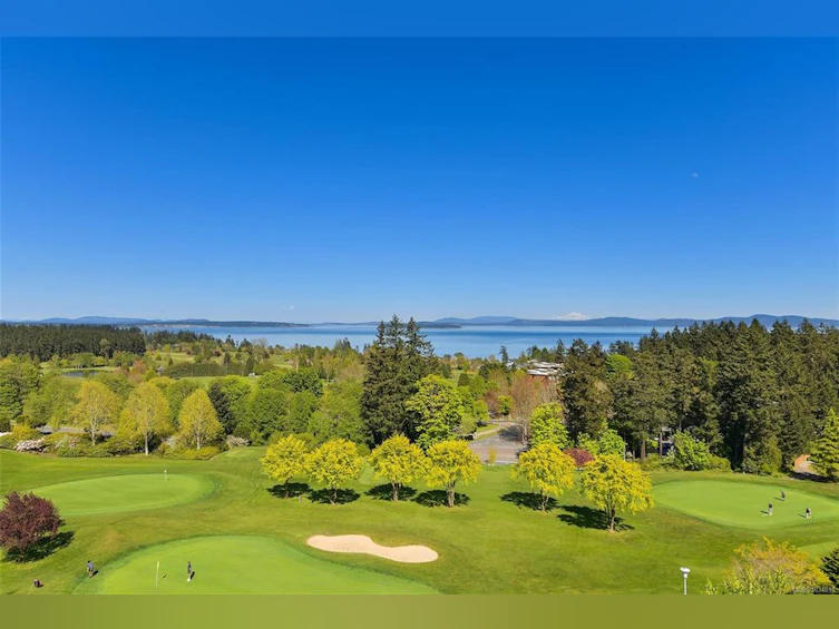 607-5332 Sayward Hill Crescent, Saanich, BC, V8Y 3H8 - 67