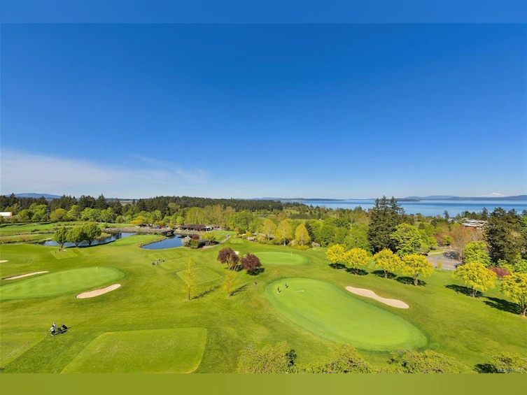 607-5332 Sayward Hill Crescent, Saanich, BC, V8Y 3H8 - 49