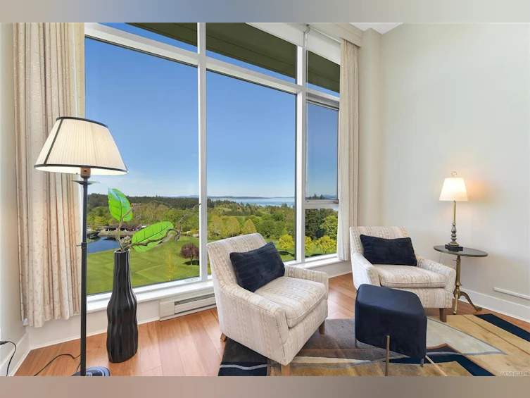 607-5332 Sayward Hill Crescent, Saanich, BC, V8Y 3H8 - 51
