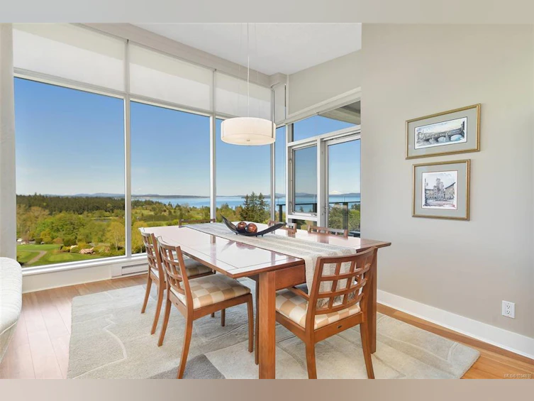 607-5332 Sayward Hill Crescent, Saanich, BC, V8Y 3H8 - 34