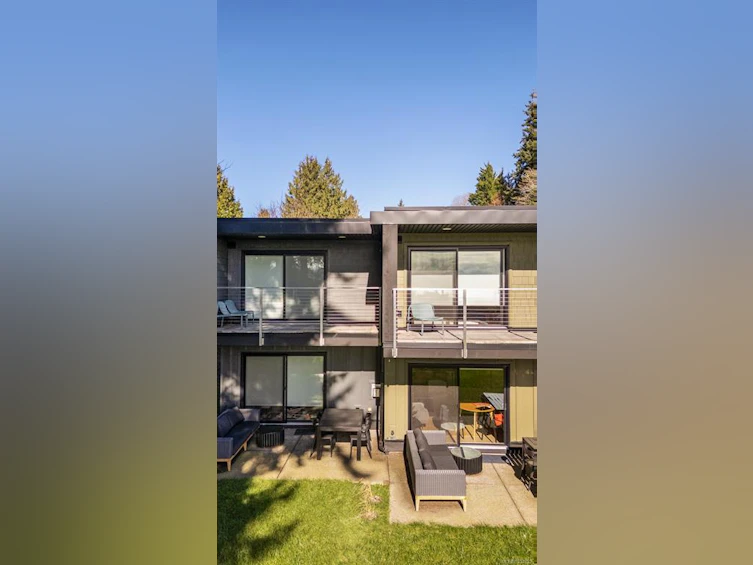 213-4305 Shingle Spit Road, Hornby Island, BC, V0R 1Z0 - 16
