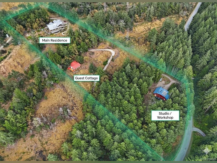 248 Suneagle Drive, Salt Spring Island, BC, V8K 1E5 - 2