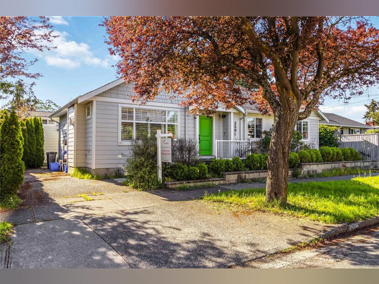 2508 Shakespeare Street, Victoria, BC, V8R 4G5 - 35