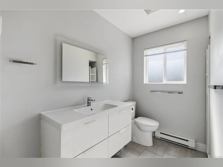 2508 Shakespeare Street, Victoria, BC, V8R 4G5 - 16