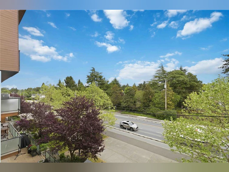 301-4000 Shelbourne Street, Saanich, BC, V8N 3E4 - 44