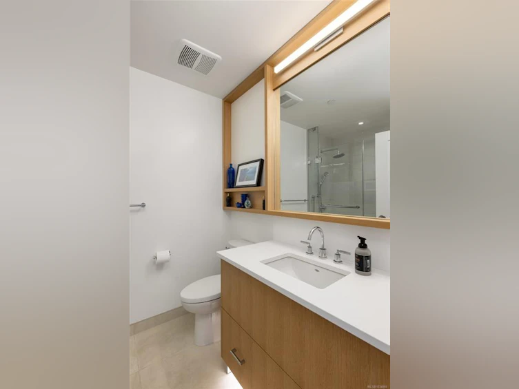 602-5388 Hill Rise Terrace, Saanich, BC, V8Y 3K3 - 22