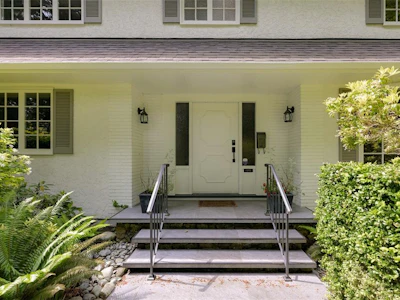 2861 Tudor Avenue - 4