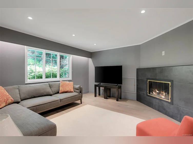 2861 Tudor Avenue, Saanich, BC, V8N 1L6 - 39