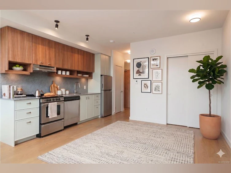 210-629 Speed Avenue, Victoria, BC, V8Z 1A5 - 5