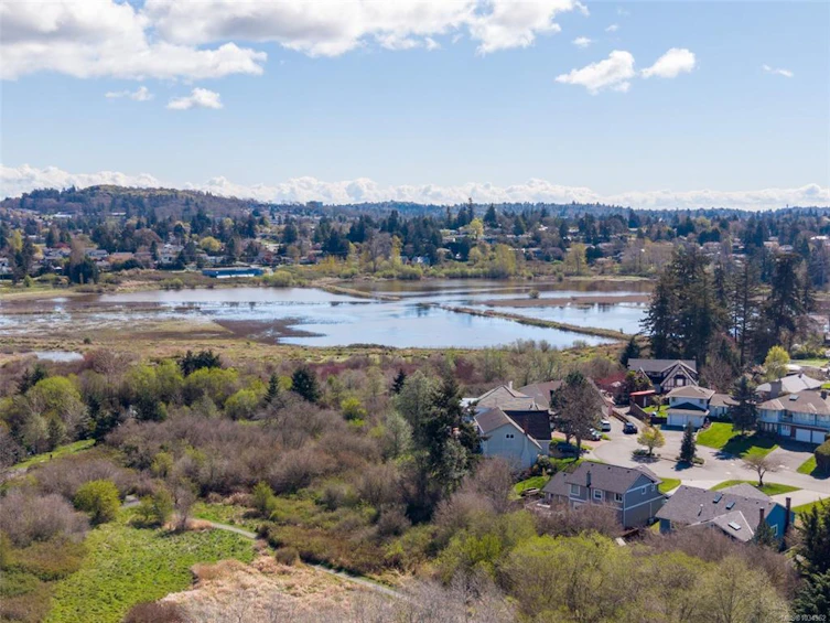 20-4120 Interurban Road, Saanich, BC, V8Z 6W7 - 55
