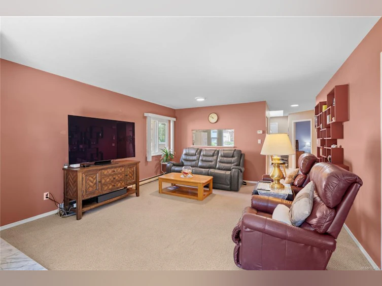 20-4120 Interurban Road, Saanich, BC, V8Z 6W7 - 8