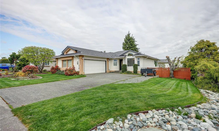 6254 Waterbury Road