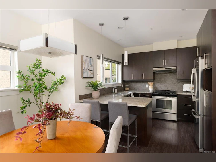 2-1234 Johnson Street, Victoria, BC, V8V 3P1 - 12