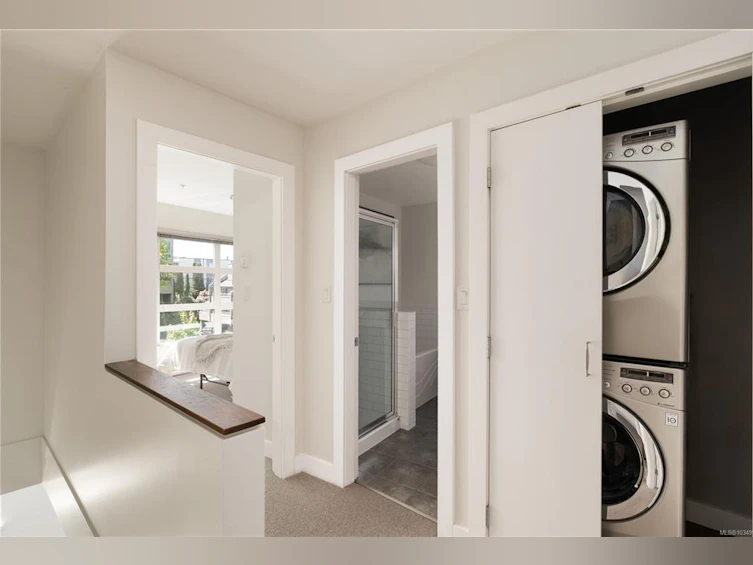 2-1234 Johnson Street, Victoria, BC, V8V 3P1 - 17