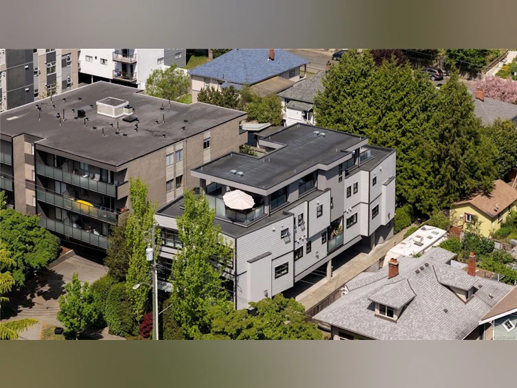 2-1234 Johnson Street, Victoria, BC, V8V 3P1 - 3