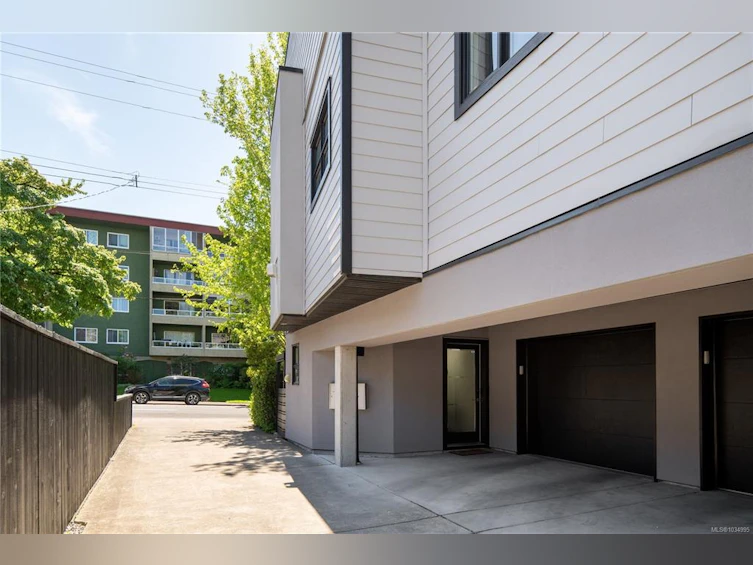 2-1234 Johnson Street, Victoria, BC, V8V 3P1 - 29