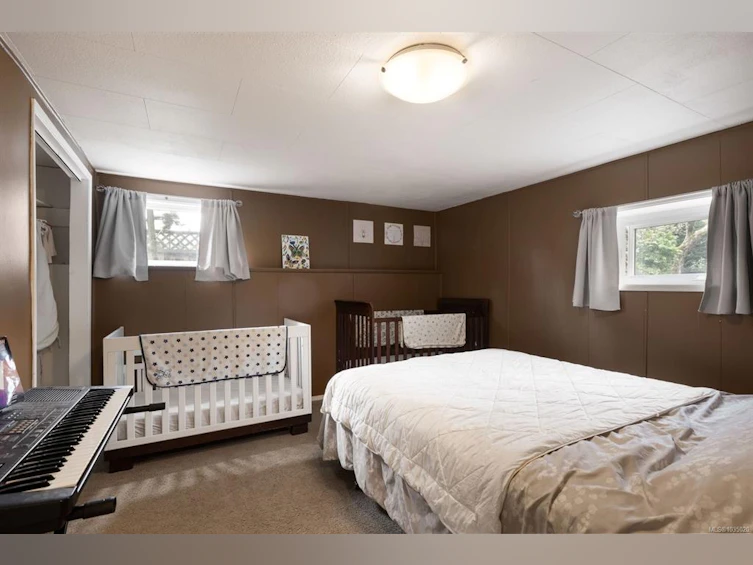 1233 Roy Road, Saanich, BC, V8Z 2X8 - 29