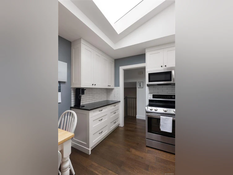 1233 Roy Road, Saanich, BC, V8Z 2X8 - 11