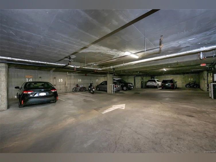 205-3160 Albina Street, Saanich, BC, V9A 1Z5 - 28