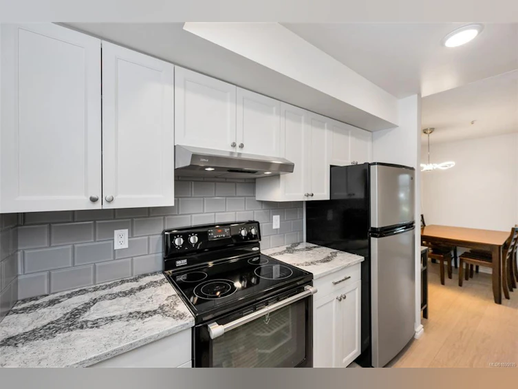 205-3160 Albina Street, Saanich, BC, V9A 1Z5 - 10