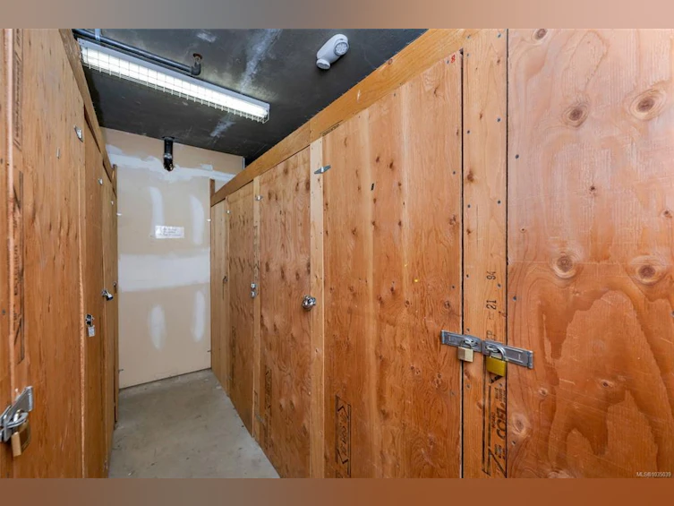205-3160 Albina Street, Saanich, BC, V9A 1Z5 - 26