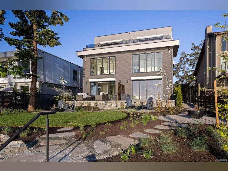 1-10393 Allbay Road, Sidney, BC, V8L 2N8 - 30