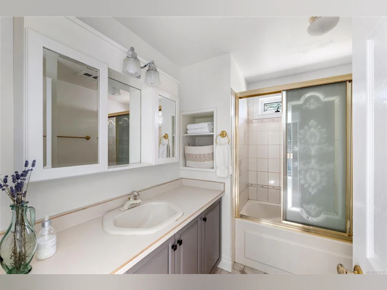 6353 Highwood Drive, Duncan, BC, V9L 5R3 - 35